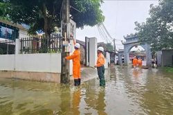 Chủ động nguồn lực, tăng tốc khôi phục điện tại các vùng ảnh hưởng bão số 4