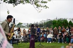 Du lịch 'chữa lành' bằng âm nhạc hút khách tại miền đất lạnh