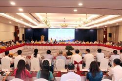 TP Hồ Ch&iacute; Minh sẵn s&agrave;ng chia sẻ kinh nghiệm ph&aacute;t triển với L&agrave;o, Campuchia