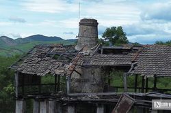 Ngắm 'phế tích công nghiệp' trăm tuổi nhuốm màu thời gian ở Huế