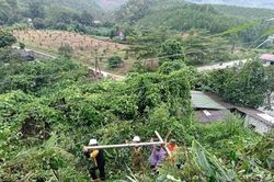 Chủ động nguồn lực, tăng tốc khôi phục điện tại các vùng ảnh hưởng bão số 4