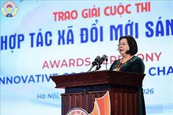 Vinh danh hợp t&aacute;c x&atilde; ti&ecirc;n phong đổi mới s&aacute;ng tạo