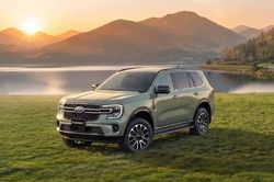 Phân khúc SUV 7 chỗ: Ford Everest chiếm 80% doanh số