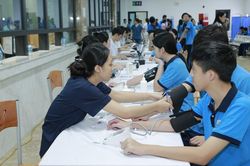 Phường Hoàng Liệt: Khám sức khỏe miễn phí cho 6.000 học sinh trước năm học mới