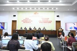 Tháo gỡ nhiều điểm nghẽn về thể chế, tạo động lực tăng trưởng