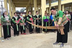 Gìn giữ giá trị văn hóa - “điểm nhấn” cho du lịch vùng biên