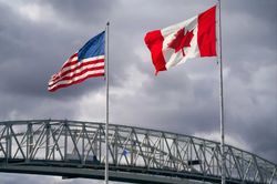 Mỹ cảnh báo chiến tranh thương mại sẽ gây “hậu quả tàn khốc” cho Canada