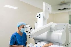 Ngành nhãn khoa chuyển mạnh từ tư duy điều trị sang dự phòng