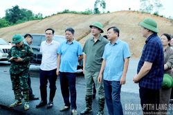 Sẽ nghiên cứu giải pháp thoát lũ và rút ngắn thời gian ngập úng