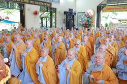 Trường hạ Ni chùa Kiều Đàm (P.Tăng Nhơn Phú, TP.HCM) trang nghiêm Lễ tạ pháp và dâng cúng pháp y