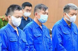 Cựu thứ trưởng Nguyễn Bá Hoan bị phạt 12 năm tù, được trả lại 4,9 tỷ đồng nộp thừa