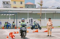 TP. Hồ Chí Minh: Tăng cường chuyển đổi số, nâng chất lượng đào tạo lái xe cơ giới đường bộ