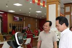 Robot bùng nổ, doanh nghiệp Việt chọn đường nào để làm chủ công nghệ?