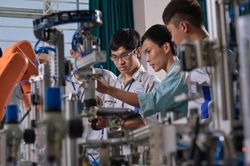 Quốc hội thông qua cơ chế đặc thù xử lý vi phạm liên quan đến kinh tế, chuyển đổi số