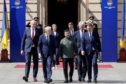 Cạn kiệt 'lá chắn' Patriot, Kiev khẩn thiết cầu viện châu Âu