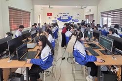 Th&aacute;i Nguy&ecirc;n: Chuyển đổi số từ c&ocirc;ng t&aacute;c Đảng đến gi&aacute;o dục