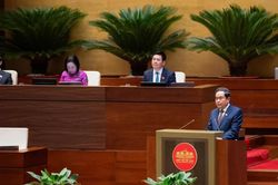 Kỳ họp không thường lệ thứ Nhất: Tháo gỡ rào cản, khơi thông nguồn lực