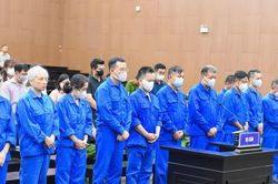 Cựu thứ trưởng Nguyễn Bá Hoan bị tuyên phạt 12 năm tù