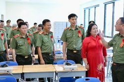 Công bố quyết định thành lập Trường Văn hóa Công an nhân dân IV