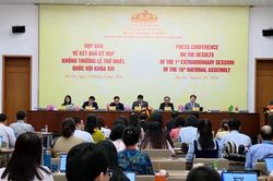 Quốc hội chuyển từ tư duy ‘quản lý’ sang ‘kiến tạo phát triển’