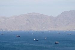 Iran cảnh báo xử lý tàu vi phạm quy định qua Eo biển Hormuz