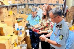 Xử lý hơn 3.500 vụ buôn lậu, gian lận thương mại và hàng giả trong một tháng