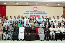 Hà Nội và TPHCM trao đổi kinh nghiệm trong công tác Mặt trận