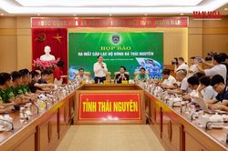 Ra mắt Câu lạc bộ Bóng đá Thái Nguyên