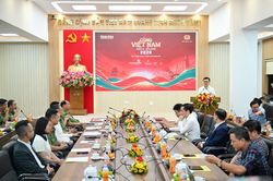 'Cùng Việt Nam tiến bước' 2026 hướng tới mục tiêu 10 tỉ bước xanh ​