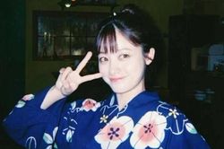 Kanna Hashimoto nhận 'cơn mưa' lời khen với tạo h&igrave;nh mặc yukata