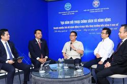 Hà Nội đồng hành cùng doanh nghiệp thúc đẩy tăng trưởng 2 con số