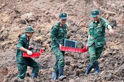 Đ&atilde; quy tập 494 bộ h&agrave;i cốt liệt sĩ tại C&ocirc;ng vi&ecirc;n L&ecirc; Thị Ri&ecirc;ng