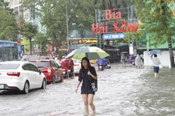 Dự báo thời tiết ngày 25/8: Bắc Bộ mưa dông, Trung Bộ nắng nóng