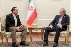 Pakistan nỗ lực cứu v&atilde;n đ&agrave;m ph&aacute;n Mỹ-Iran, n&oacute;i đạt 'tiến triển đ&aacute;ng kể'
