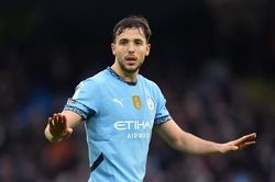 Th&ecirc;m một ng&ocirc;i sao đạt thỏa thuận ra đi, cuộc th&aacute;o chạy khỏi Man City tiếp tục