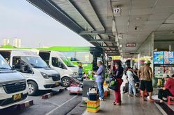 Vé xe khách dịp 2/9 tăng tới 40%, có tuyến lên gần 1 triệu đồng