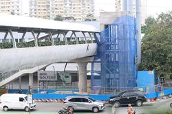 Diện mạo 8 thang máy tại các cầu vượt bộ hành dọc tuyến metro số 1