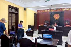 Viện kiểm sát phối hợp tổ chức phiên tòa dân sự phức tạp, điển hình ở địa phương