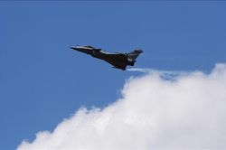 Chiến đấu cơ J-16 của Trung Quốc lần đầu 'đọ sức' với tiêm kích Rafale của Pháp trong diễn tập