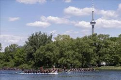 Tổng thống Mỹ muốn đổi tên hồ Ontario giữa căng thẳng thương mại với Canada