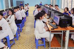 TP. Hồ Chí Minh sẽ thí điểm học sinh THPT kiểm tra, thi trên máy tính