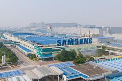 Các nhà máy tại Việt Nam đóng góp hơn 35 tỷ USD doanh thu cho Samsung nửa năm 2026