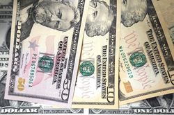 Ba yếu tố có thể khiến đồng USD giảm giá sâu hơn