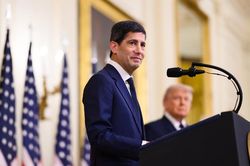 Tranh luận về uy tín của Fed trước bài phát biểu của Chủ tịch Kevin Warsh ở Jackson Hole