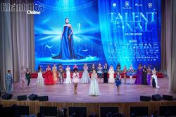 Các người đẹp phô diễn tài năng tại Miss World 2026