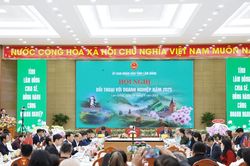 Lâm Đồng tổ chức đối thoại với doanh nghiệp tư nhân