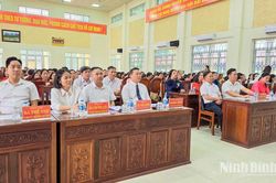 Xã Gia Phong triển khai nhiệm vụ trọng tâm năm học 2026-2027