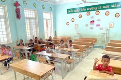 Trường mới ở vùng biên