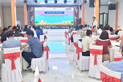 Nâng cao năng lực chuyên môn, kỹ năng số cho giáo viên vùng cao