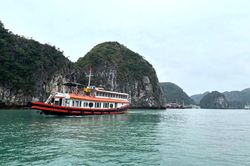 Hải Phòng: Tăng cường bảo đảm an toàn hoạt động vận tải hành khách đường thủy nội địa